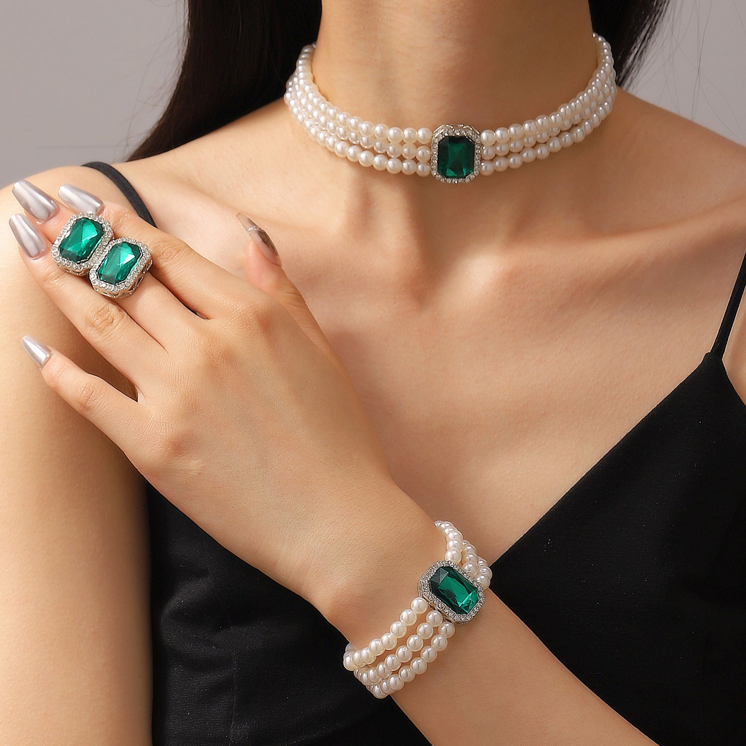 Emerald Elegance Set