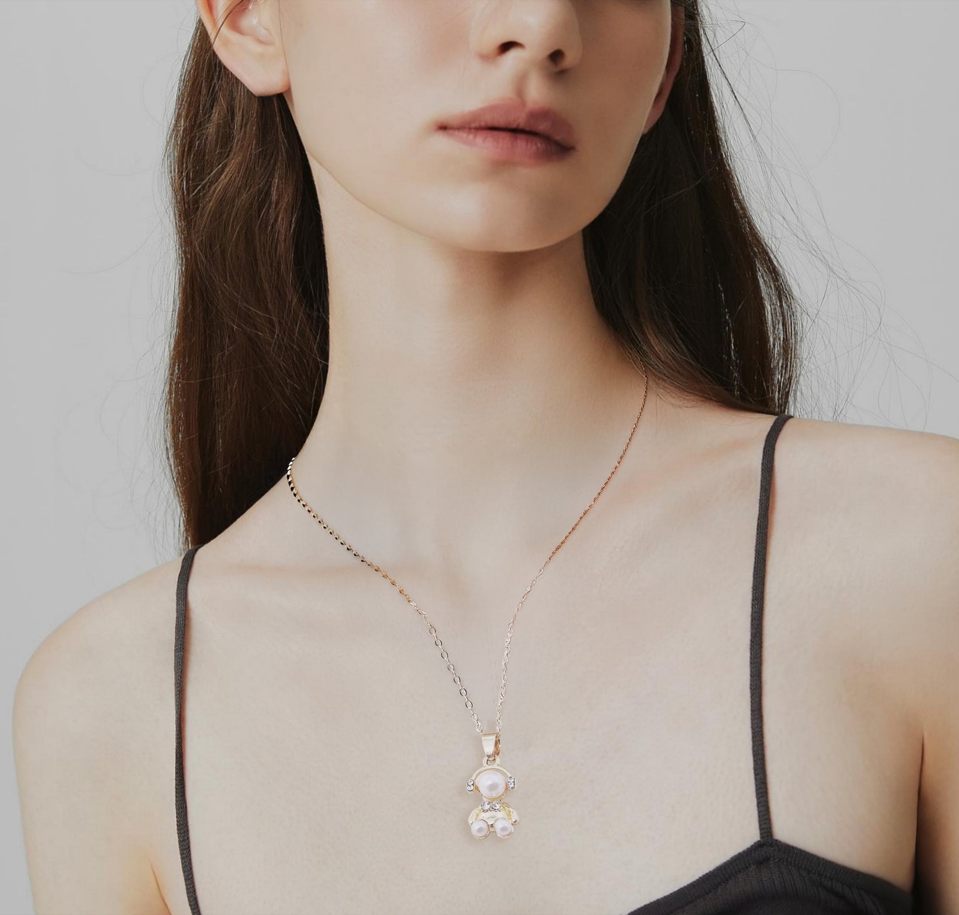 Pearl Teddy Pendant Necklace