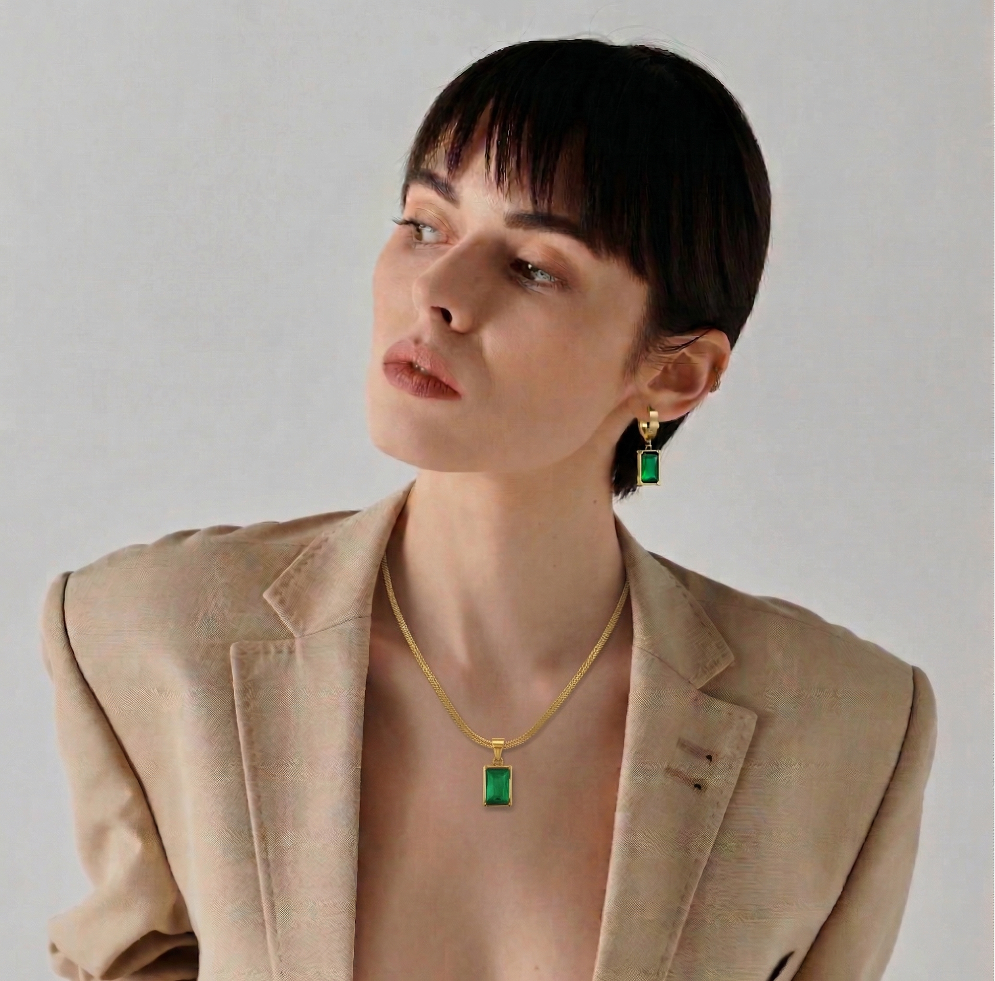 Emerald Rectangle Pendant Set Necklace