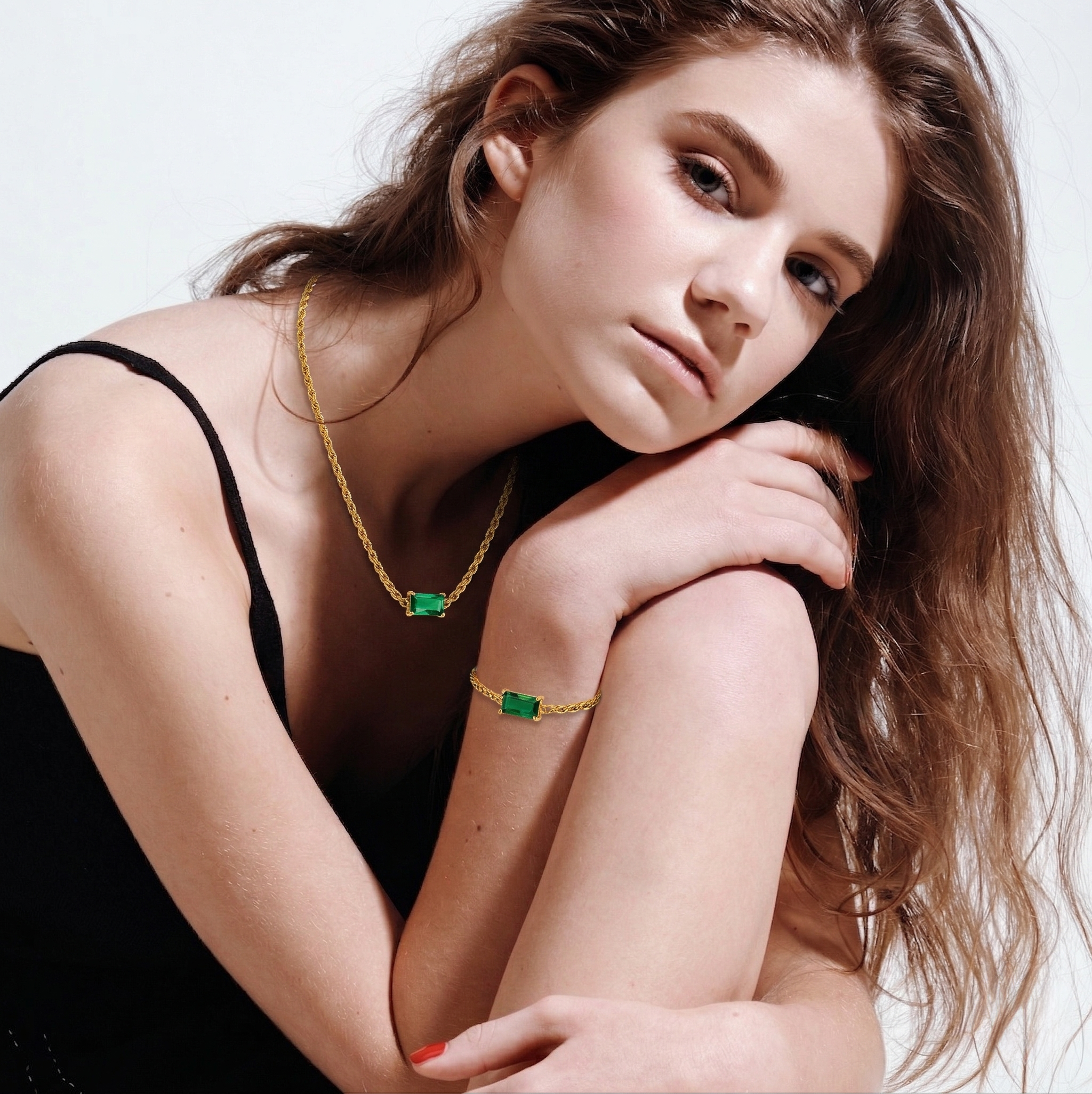 Emerald Bar Pendant Chain Necklace