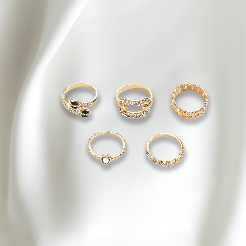 SIGNATURE CRYSTAL CHAIN RING