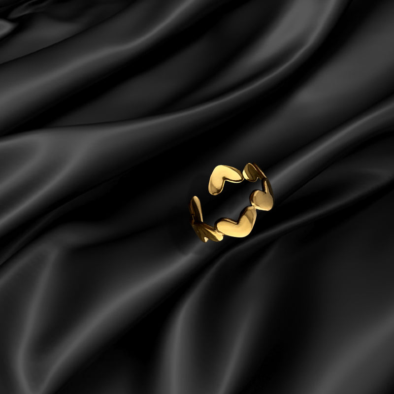Linked Heart Band Ring