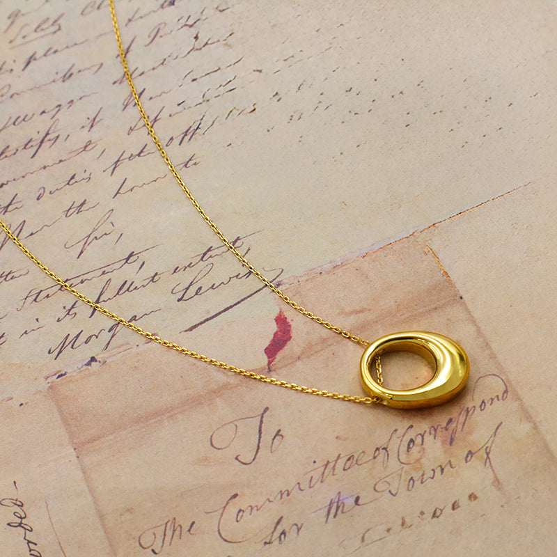 Bold Oval Gold Pendant Necklace