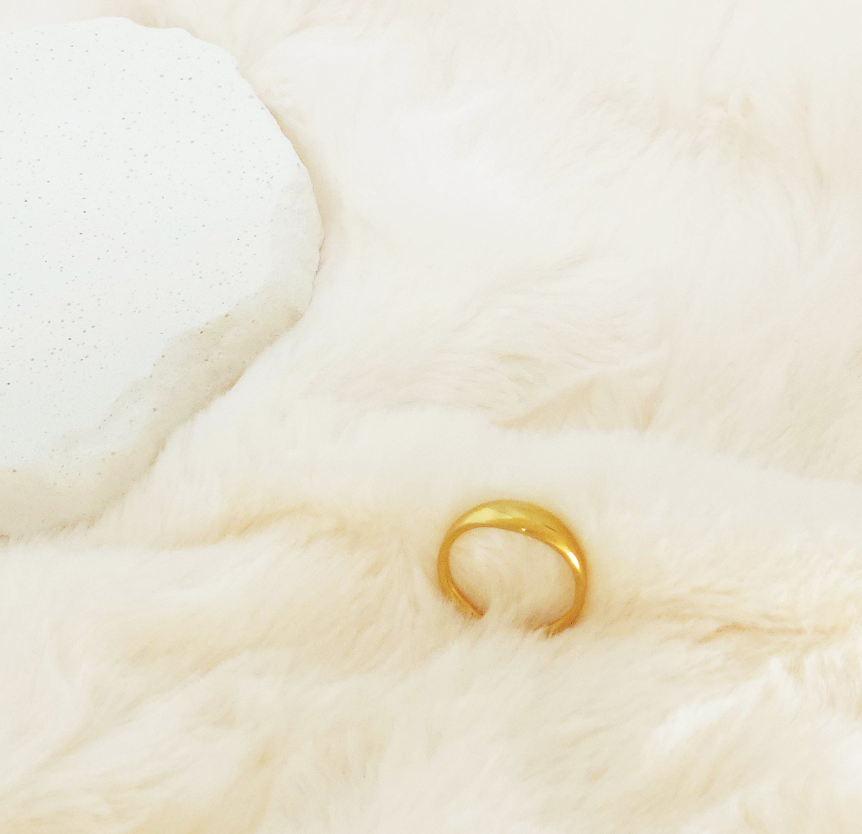 Sleek Drop Open Ring