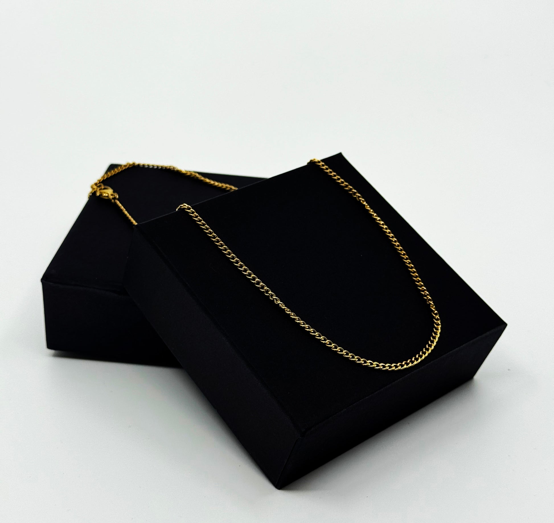 Wavy Cross Gold Chain Necklace