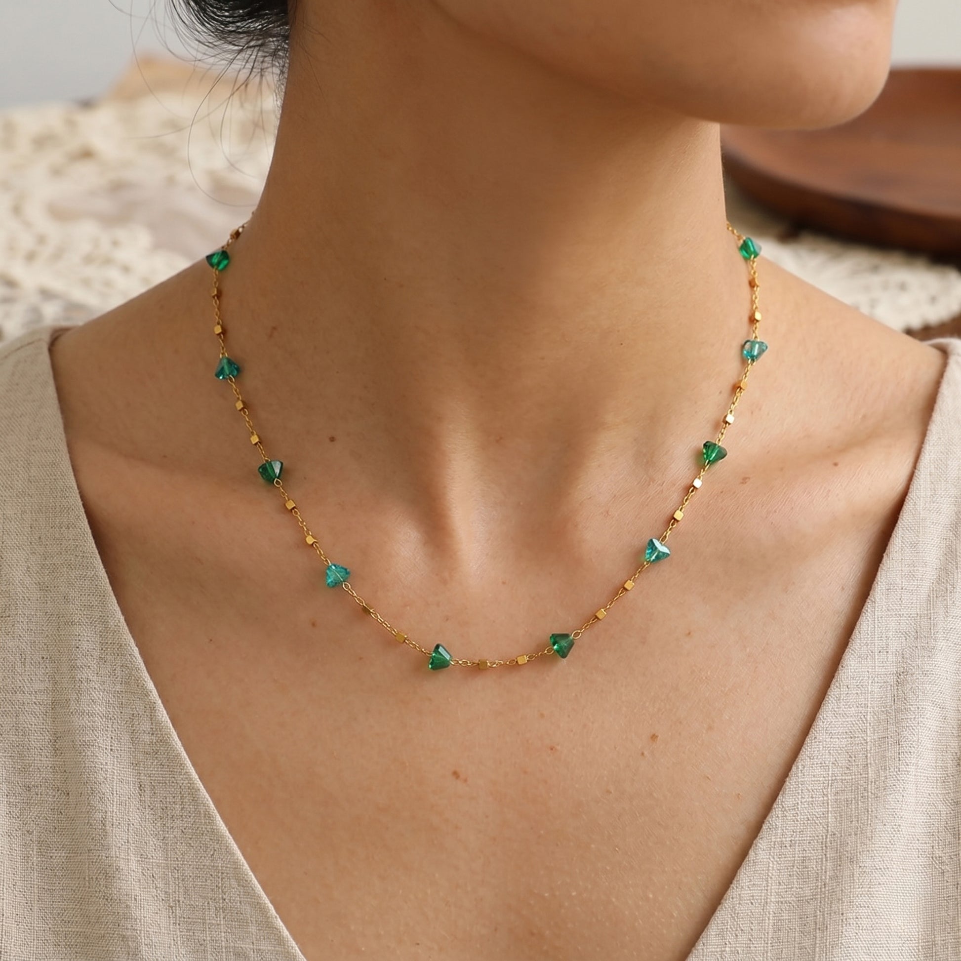 Green Drop Bead & Gold String Necklace