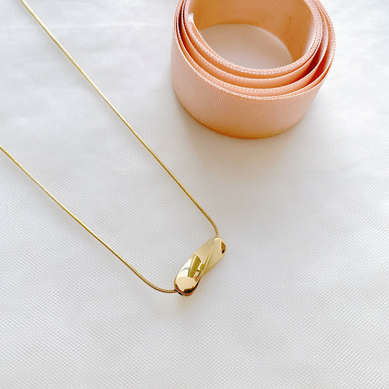 Geometric Twist Tube Pendant Necklace