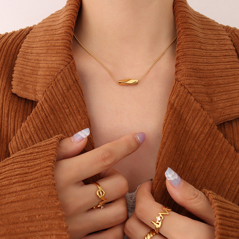 Geometric Twist Tube Pendant Necklace