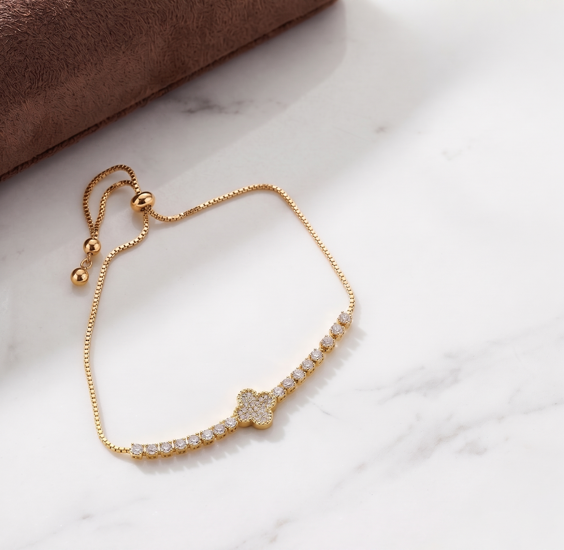 Clover Spark Bracelet