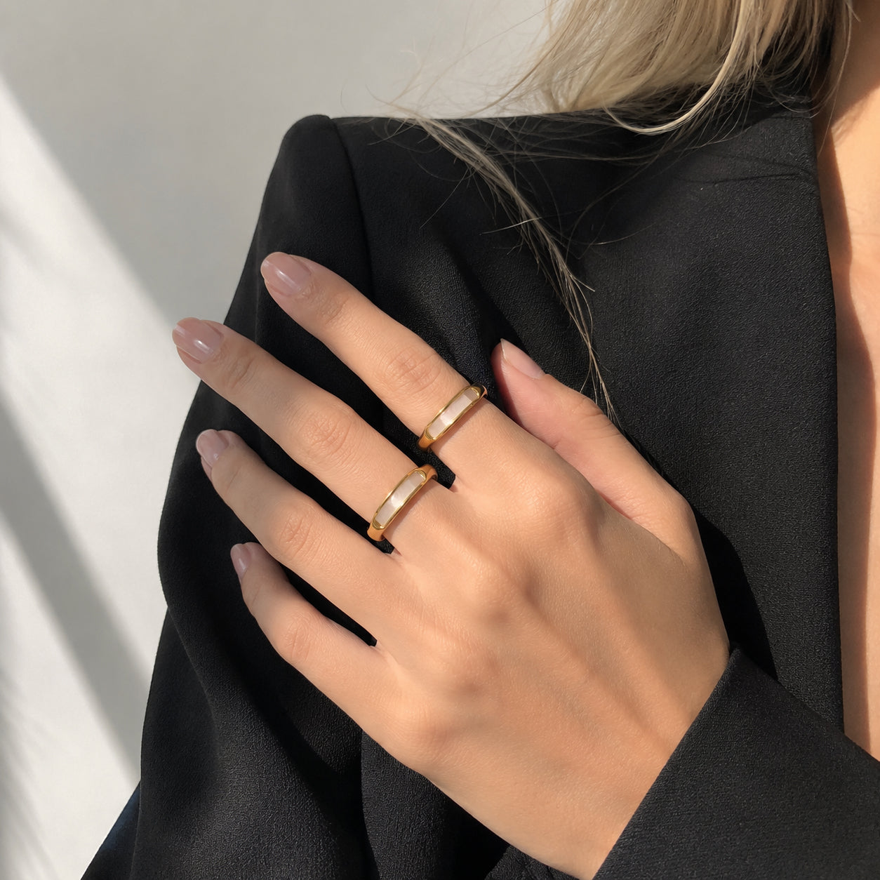 Oval Shell Inlay Slim Band
