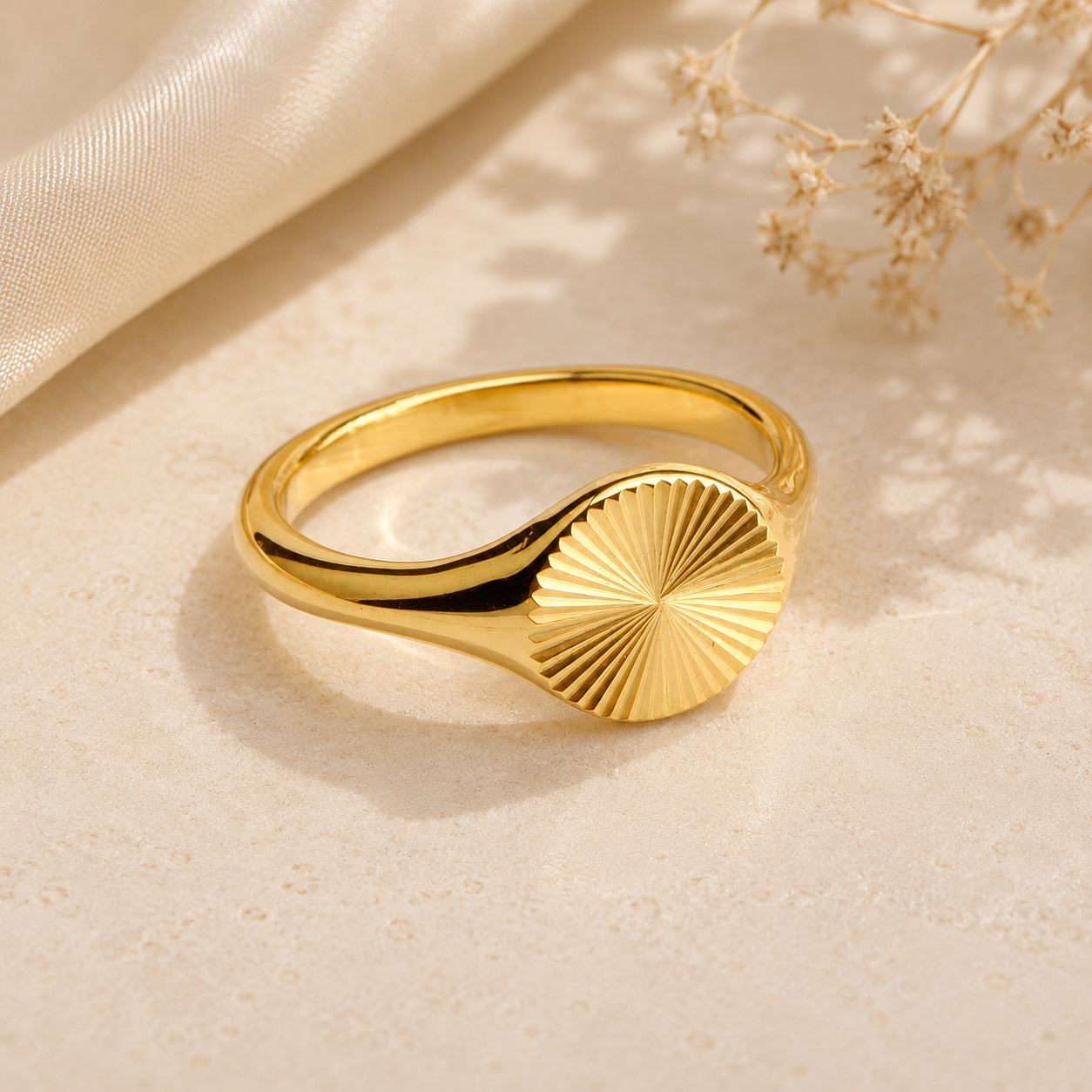 Radiant Texture Signet Ring