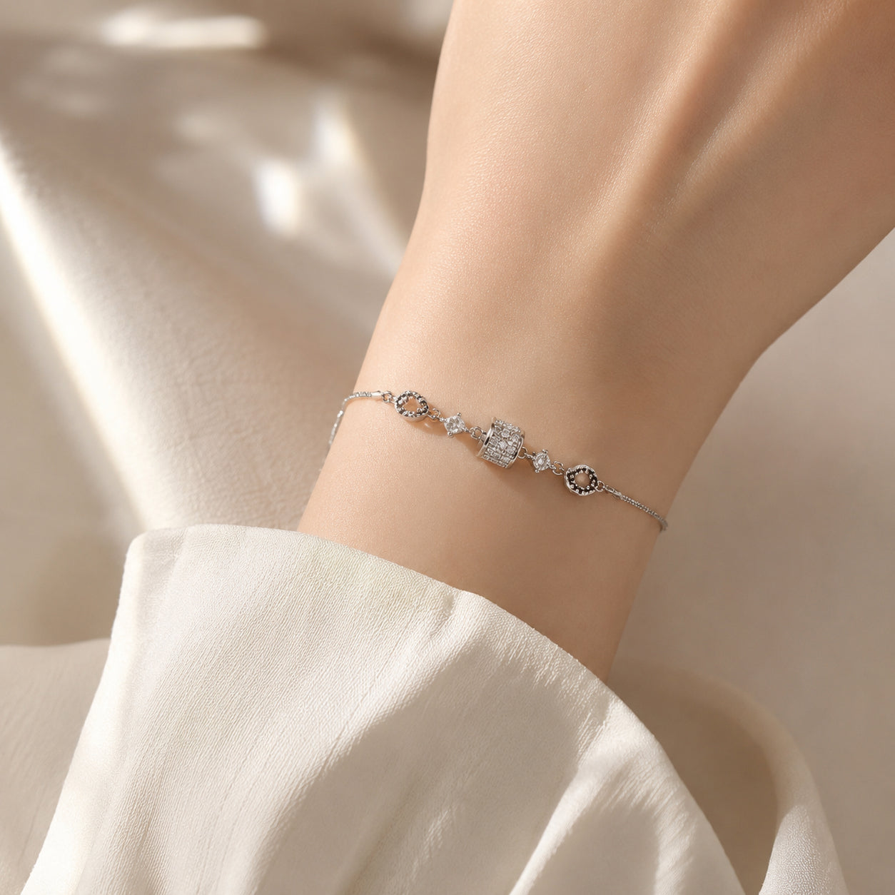 Vintage Core Bracelet