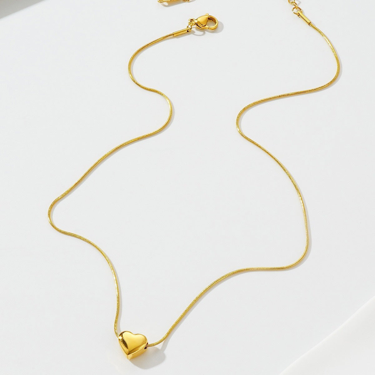 Smooth Puff Heart Necklace – Gold